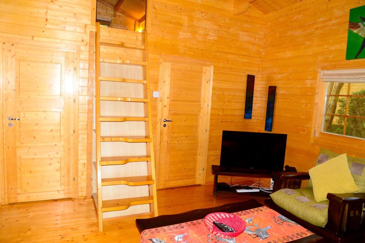 Severine Cottages And Lounge Ltd ไนโรบี ภายนอก รูปภาพ
