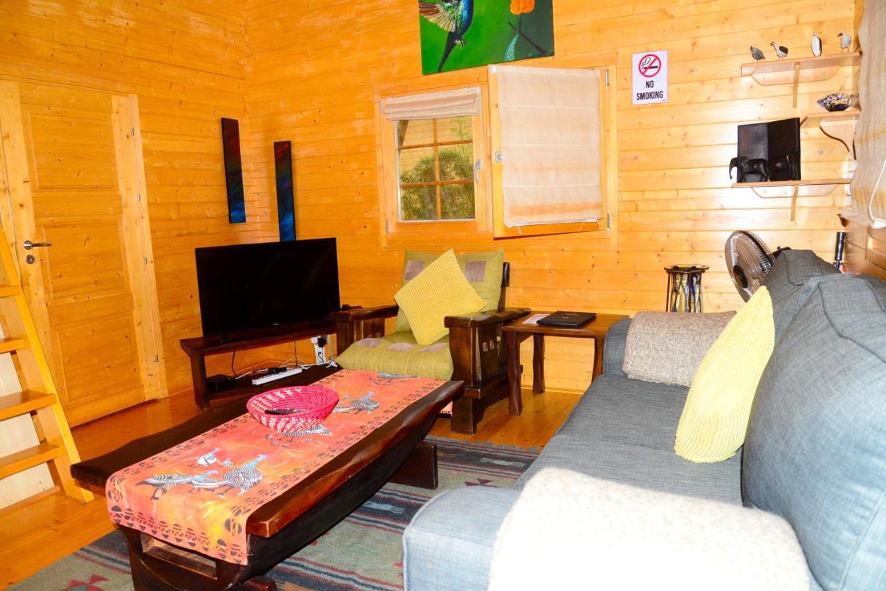 Severine Cottages And Lounge Ltd ไนโรบี ภายนอก รูปภาพ