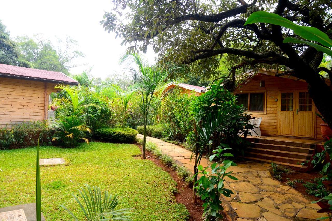 Severine Cottages And Lounge Ltd ไนโรบี ภายนอก รูปภาพ