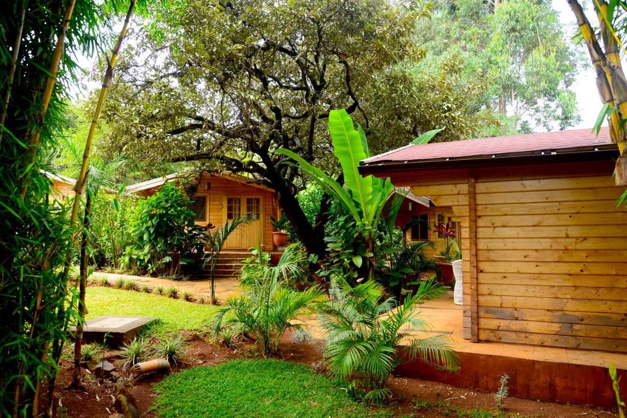 Severine Cottages And Lounge Ltd ไนโรบี ภายนอก รูปภาพ