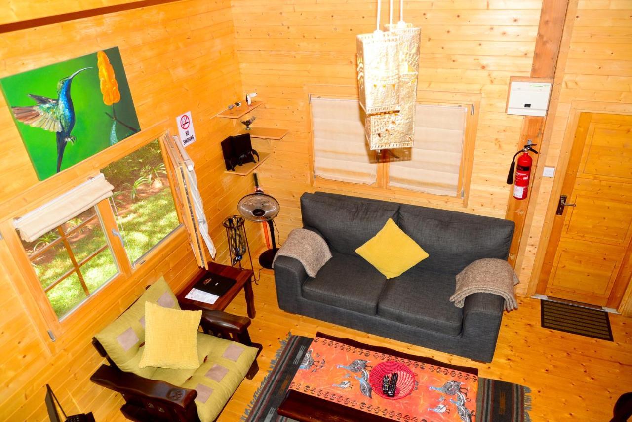 Severine Cottages And Lounge Ltd ไนโรบี ภายนอก รูปภาพ