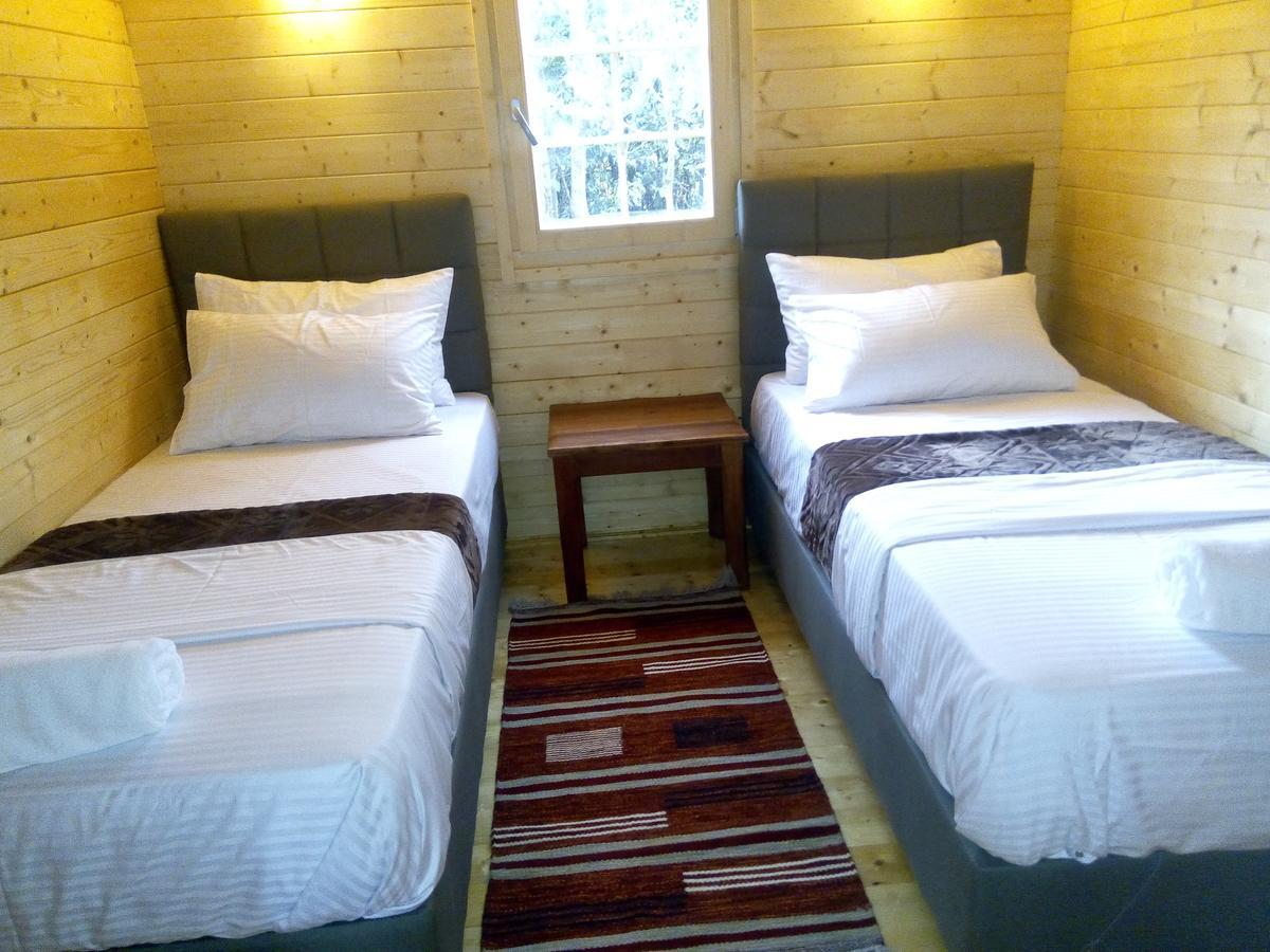 Severine Cottages And Lounge Ltd ไนโรบี ภายนอก รูปภาพ
