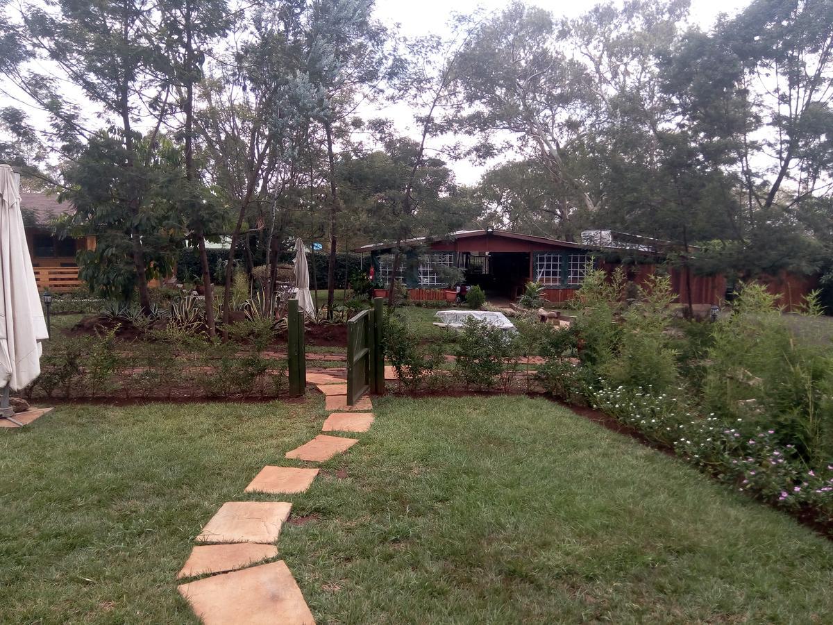 Severine Cottages And Lounge Ltd ไนโรบี ภายนอก รูปภาพ